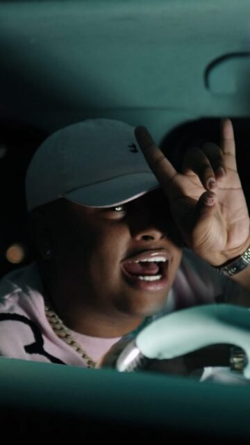 Vicky Mala - Lil Prad 😈
Dirigido by @fokeoficial
Edición @byonedei
@el_guapo004 🥶
@elbuho_09 🦉
@ravonni.av